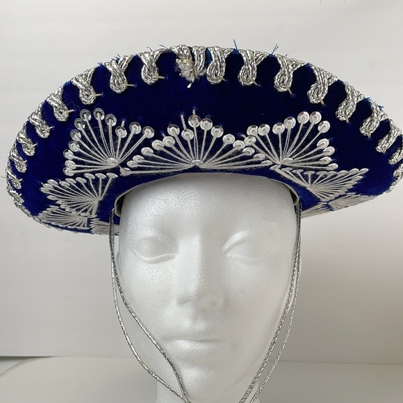 Authentic Vintage Mexican Sombrero by Salazar Yepez - Picture 8 of 16